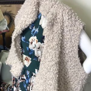 Women’s soft Sweater vest